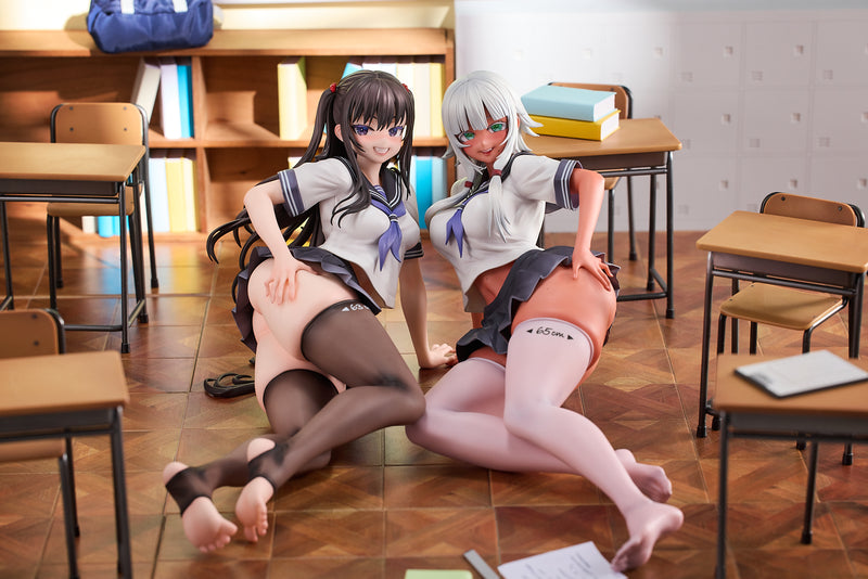 【Pre-Order/Reservations Suspended】A World Where Thick Legs Are Status  Laura Aiza & Iroha Nikukura 1/5 Scale Set  <MAGI ARTS> Height approx. 140mm each