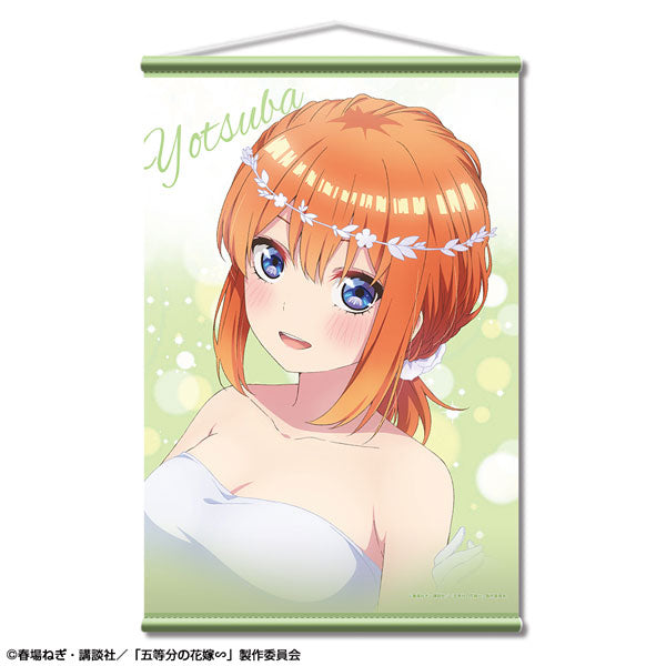 【Pre-Order】五等分の花嫁∽ B2タペストリー デザイン04(中野四葉)（再販）《ライセンスエージェント》【※同梱不可】