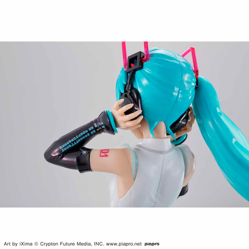 Figure-rise LABO Hatsune Miku V4X Plastic Model