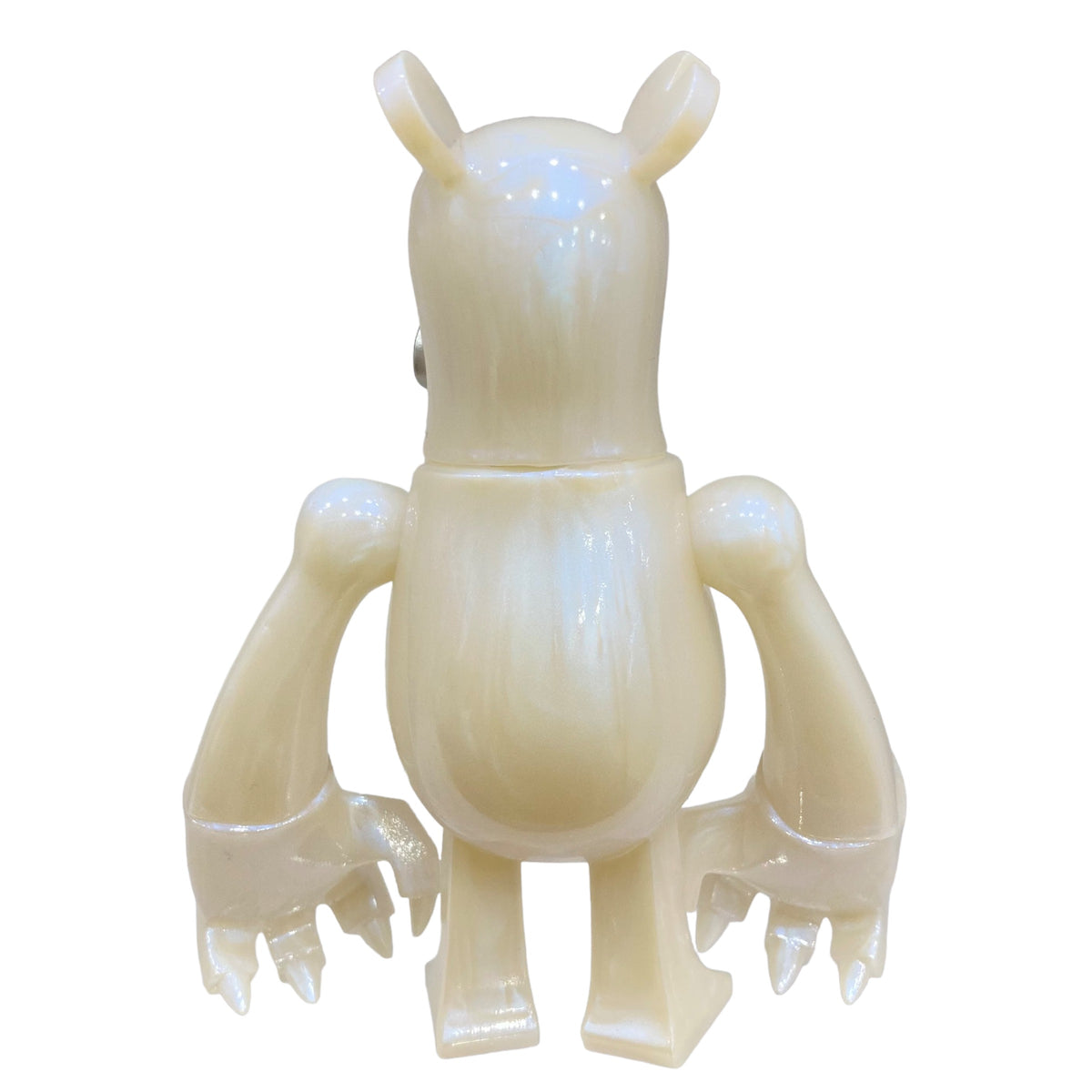 Limited】TOUMA KNUCKLE BEAR アートなトイ展限定カラー白夜 ソフビ